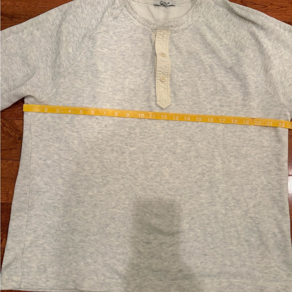 Madewell Men’s Light Gray Henley Sweater